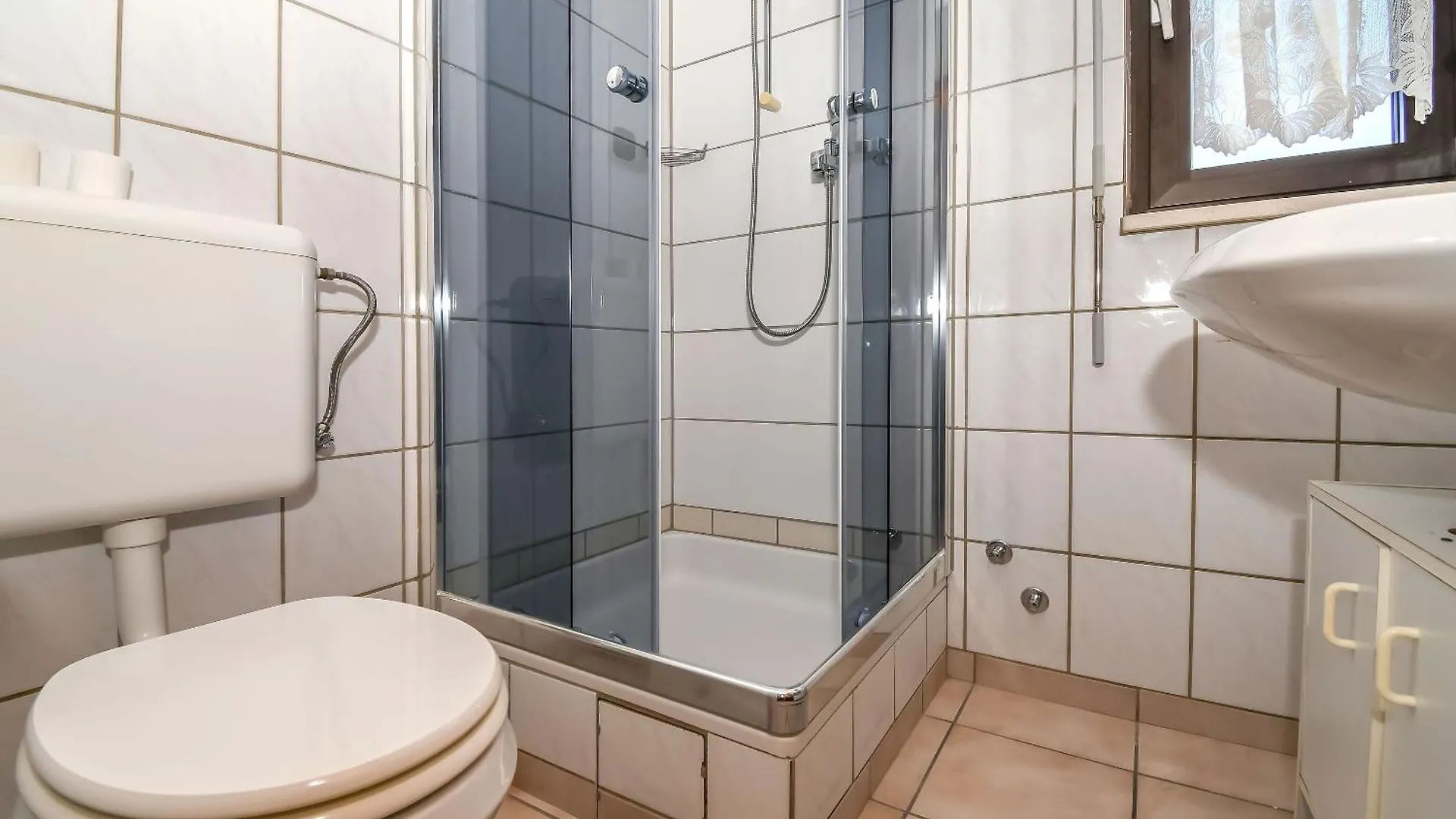 Apartments Anna Trogir 0*,