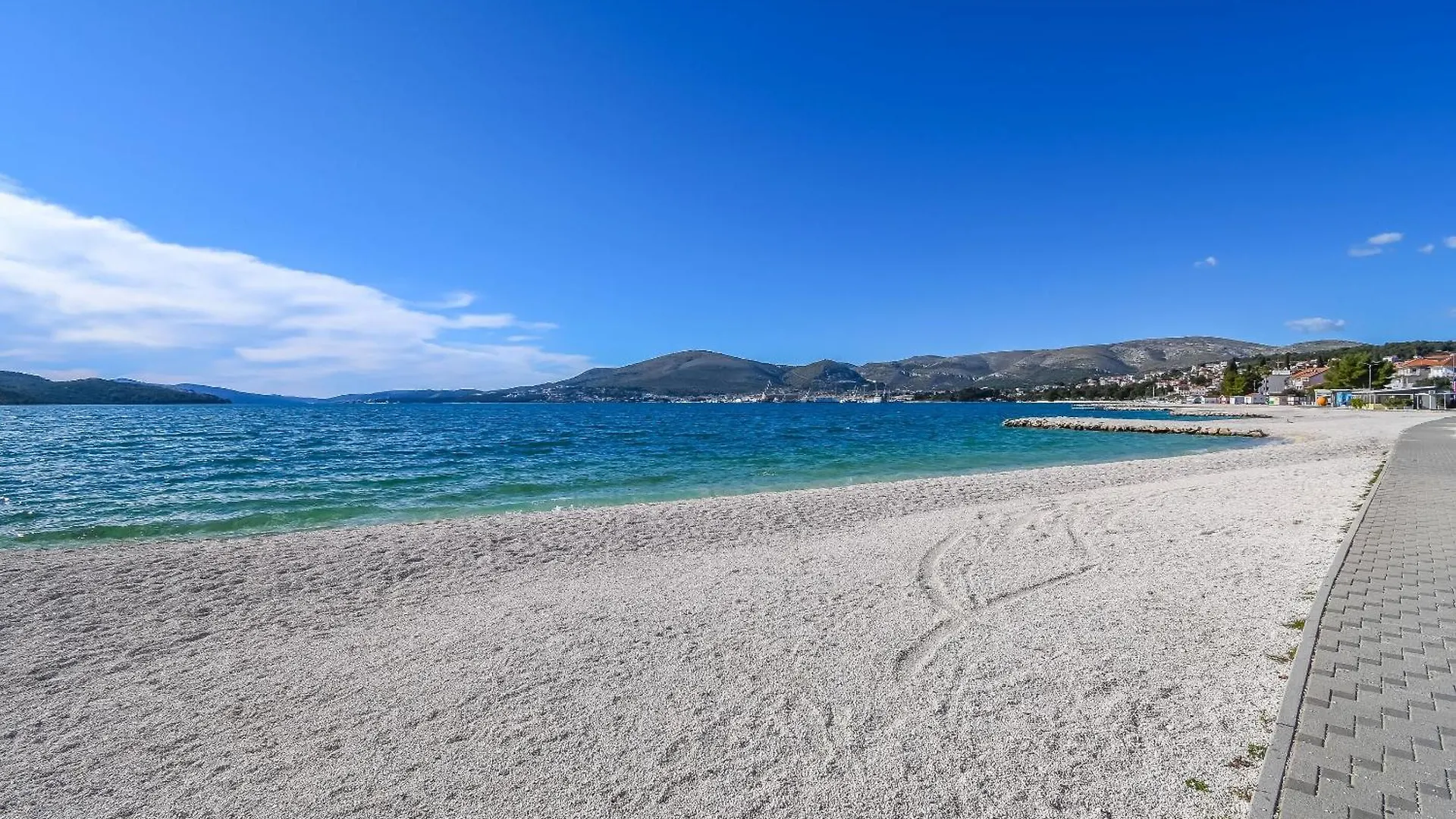 Apartments Anna Trogir 0*,  Croatia